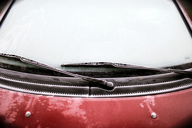 Wosk czy sealent? Który lepiej chroni lakier samochodu?