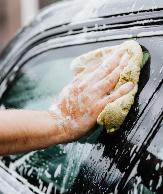 Jaka chemia do czyszczenia auta?